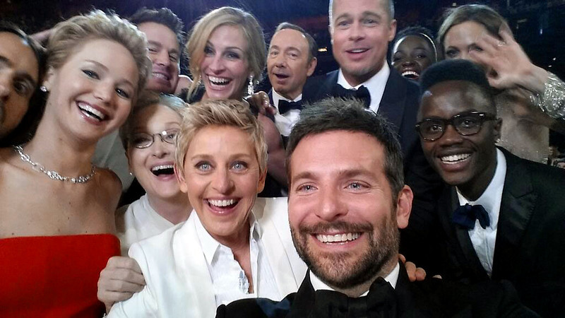 This image released by Ellen DeGeneres shows actors front row from left, Jared Leto, Jennifer Lawrence, Meryl Streep, Ellen DeGeneres, Bradley Cooper, Peter Nyongío Jr., and, second row, from left, Channing Tatum, Julia Roberts, Kevin Spacey, Brad Pitt, Lupita Nyongío and Angelina Jolie as they pose ...